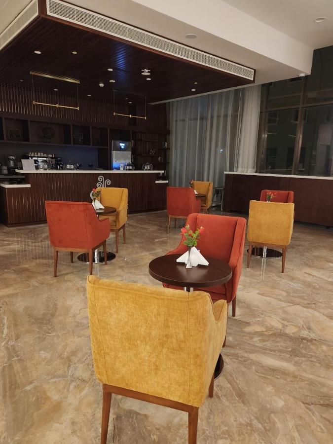 Kyriad Hotel Salalah Ngoại thất bức ảnh