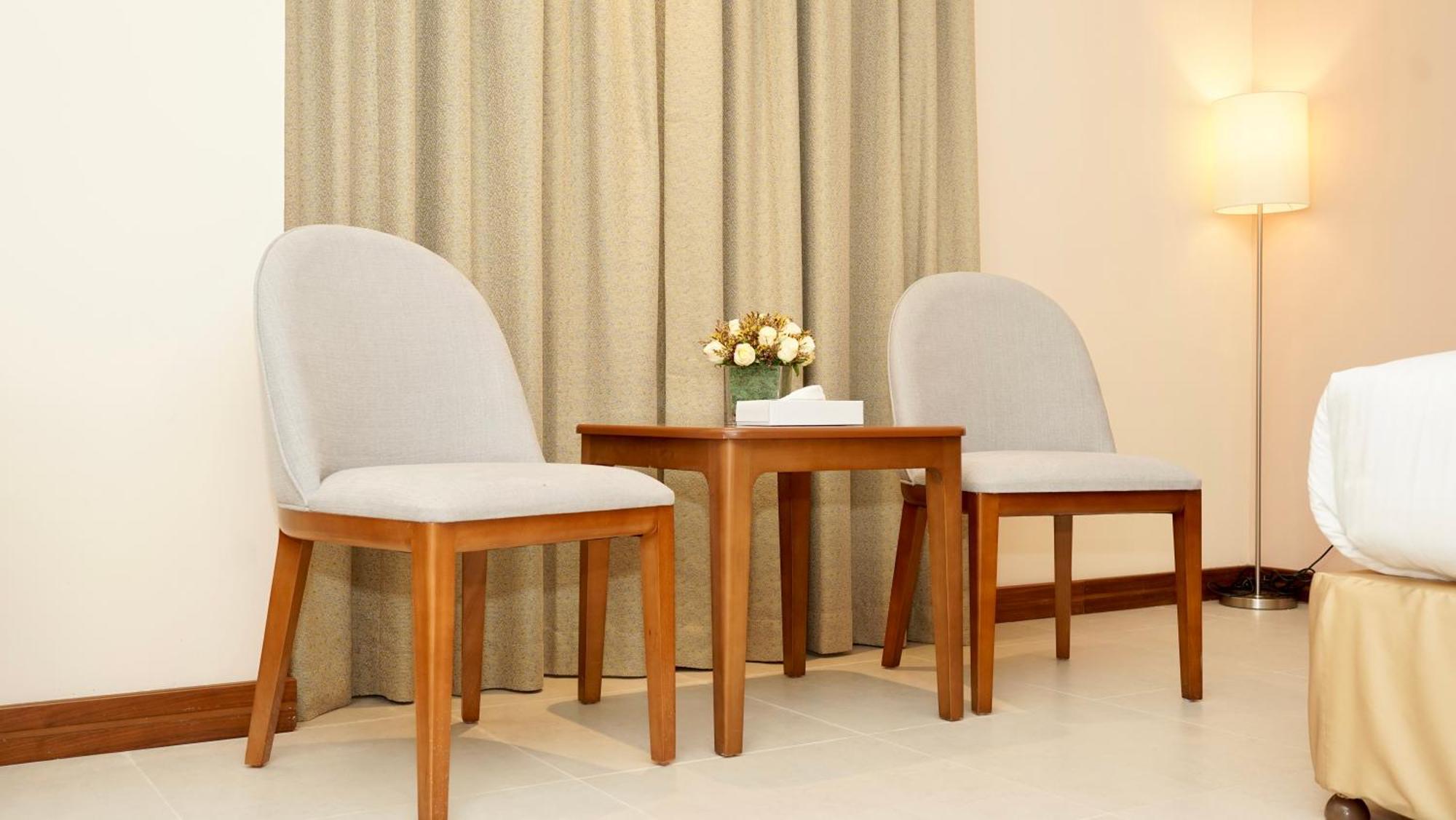 Kyriad Hotel Salalah Ngoại thất bức ảnh