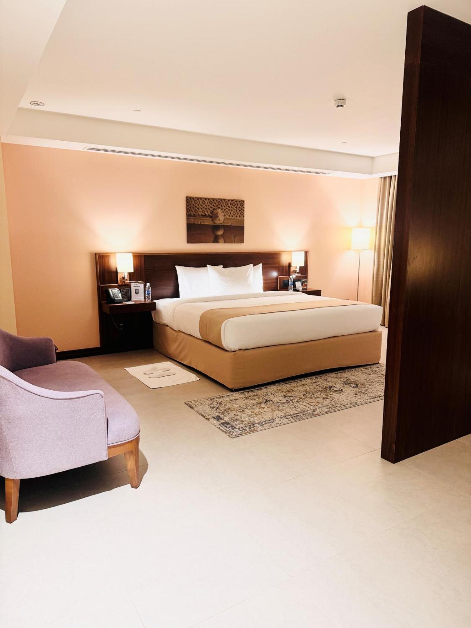 Kyriad Hotel Salalah Ngoại thất bức ảnh