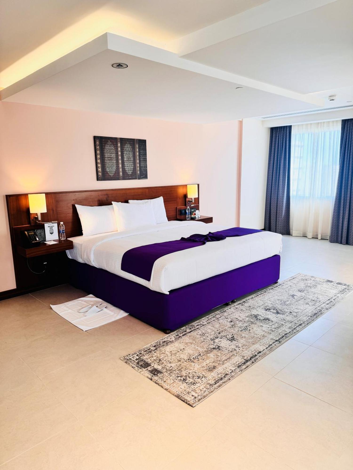 Kyriad Hotel Salalah Ngoại thất bức ảnh
