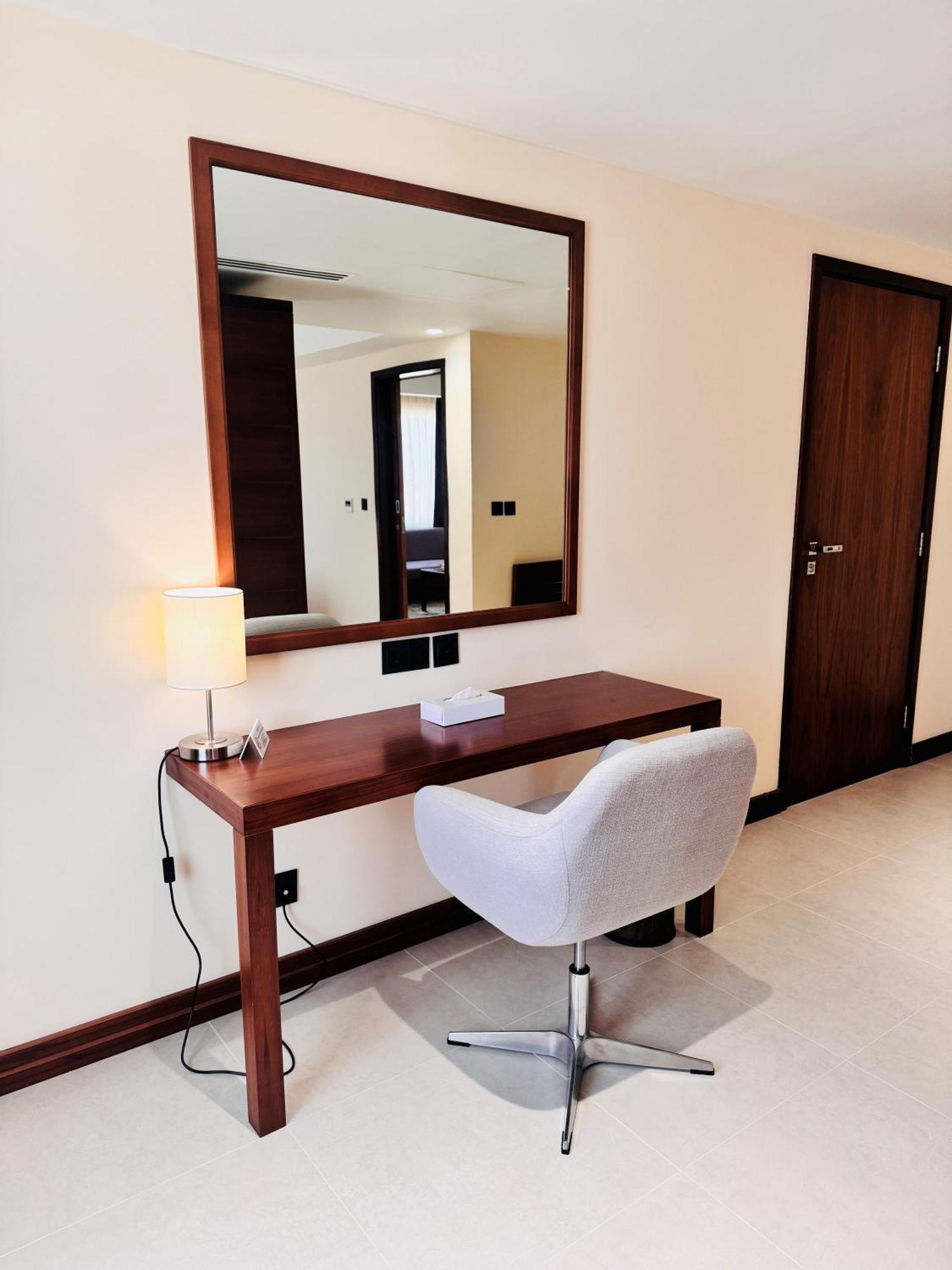 Kyriad Hotel Salalah Ngoại thất bức ảnh